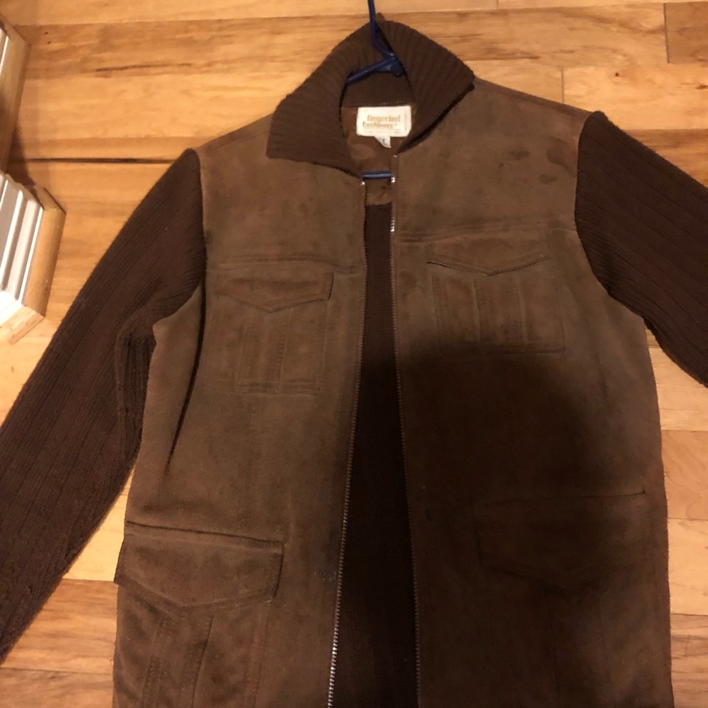 brown thick jacket - Picture 2 of 6